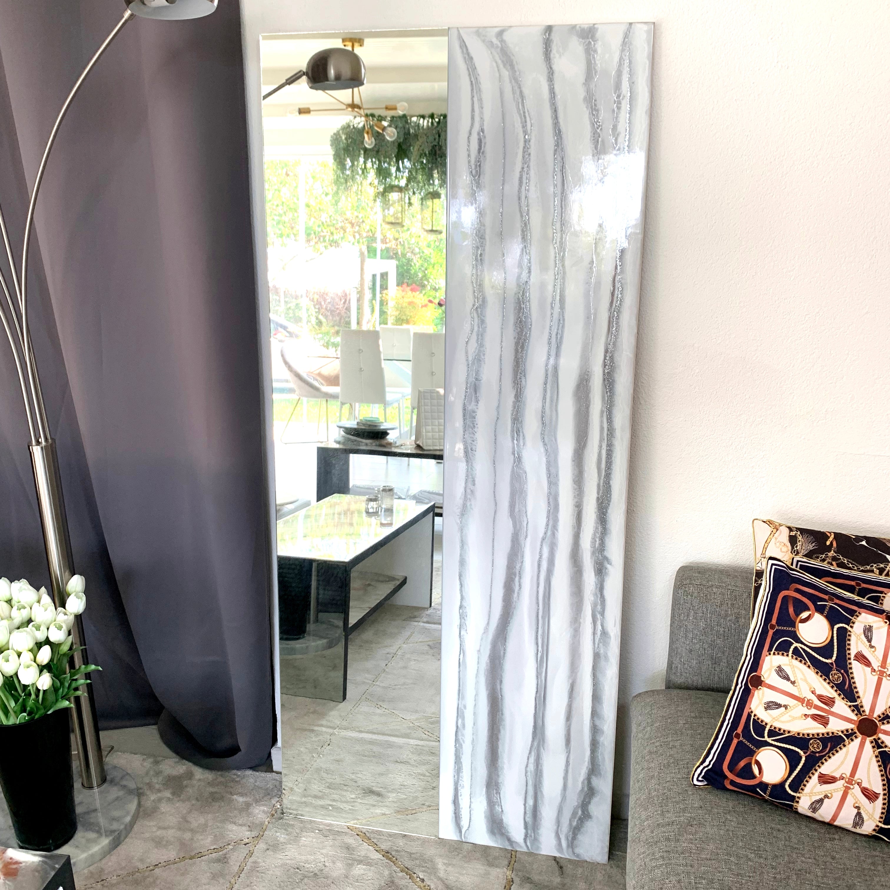 Specchio di Lusso 160x70 con marmorizzazione lucida bianco, argento e